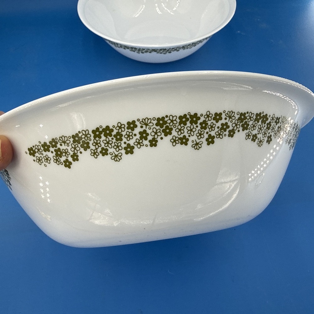 Vtg Lot Of 2 Corelle Spring Blossom Crazy Daisy 10 In. Large Serving Bowl